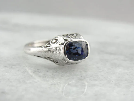 women’s engagement rings -Art Deco Fine Sapphire Engagement Ring