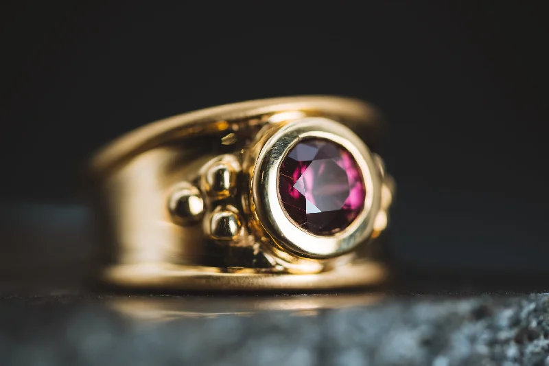 18k Yellow Gold Pink Tourmaline Ring