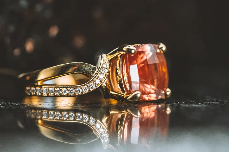 10k Yellow Gold Oregon Sunstone and Diamond Ring