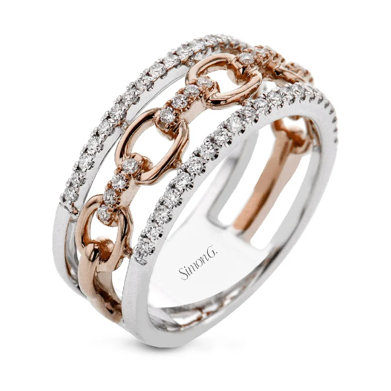 Fashion Ring In 18k Gold With Diamonds