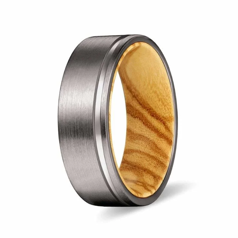 KALIN Men's Grooved Tungsten Carbide Ring w/ Olive Wood Sleeve - 8MM